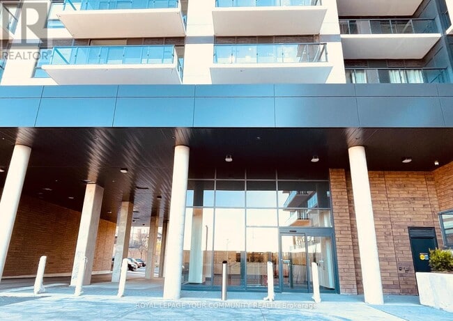 Photo du bâtiment - 1350 Ellesmere Rd