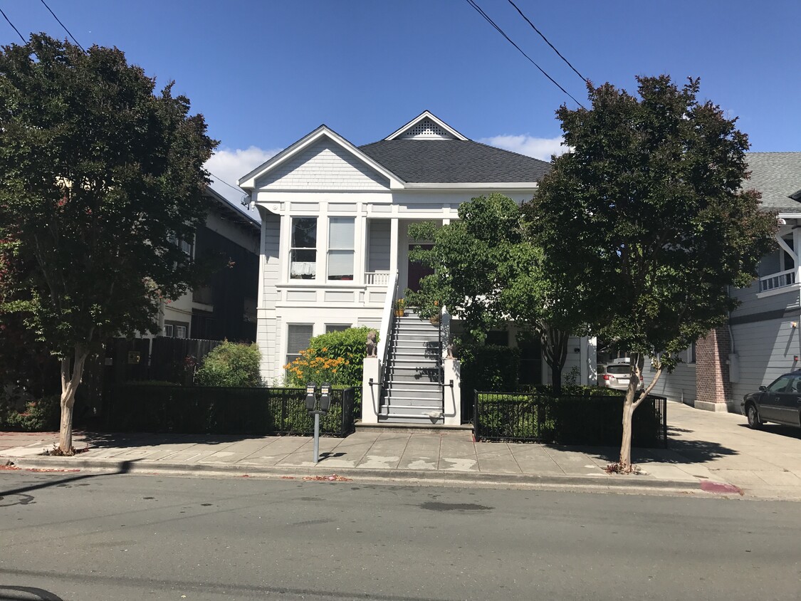 418 Humboldt Street Unit A, Santa Rosa, CA 95404 Apartments in Santa