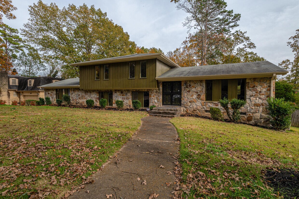 1034 Red Robin Ln, Chattanooga, TN 37421 House Rental in Chattanooga, TN