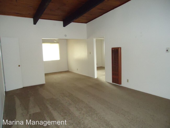 Building Photo - 129 Hilborn St