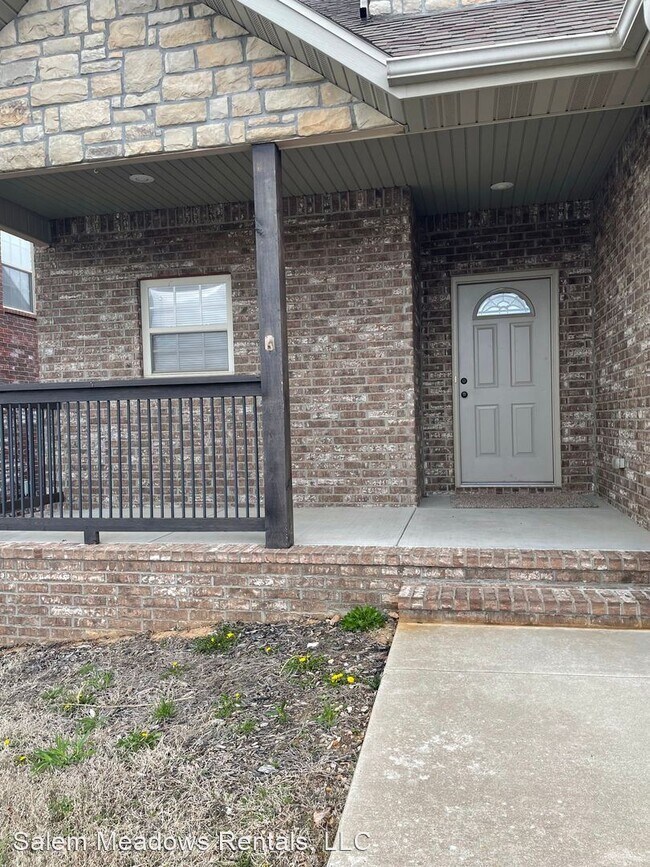 Foto del edificio - 4 br, 2.5 bath House - 3537 S. Juniper