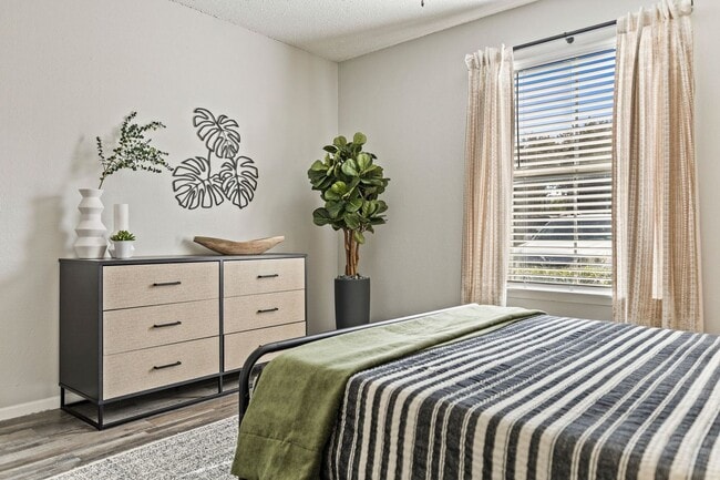 Interior Photo - Meadow Creek Apartments