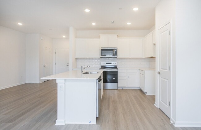 Building Photo - Williamson County 3 Bedroom New Construction Townhome with Great Schools in Fairview, TN