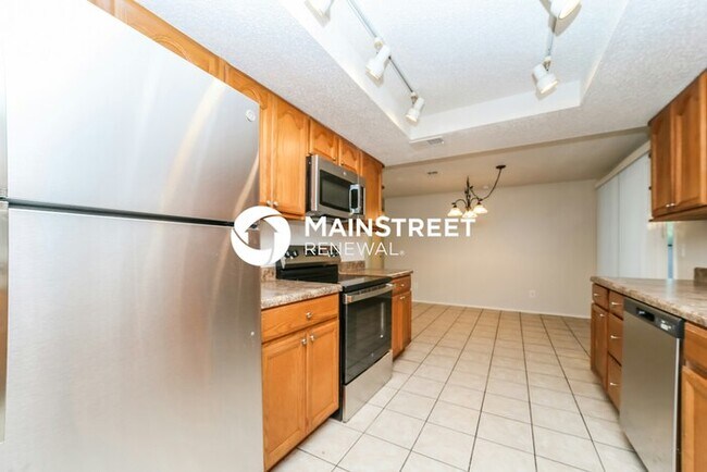 Foto del edificio - 3 Bedroom Pet-Friendly Home in Orange Park...