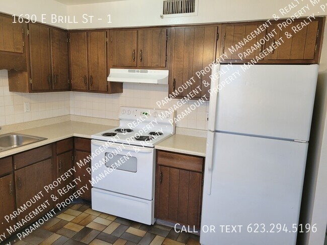 Building Photo - 1 bed/1 bath ready for immediate move in!