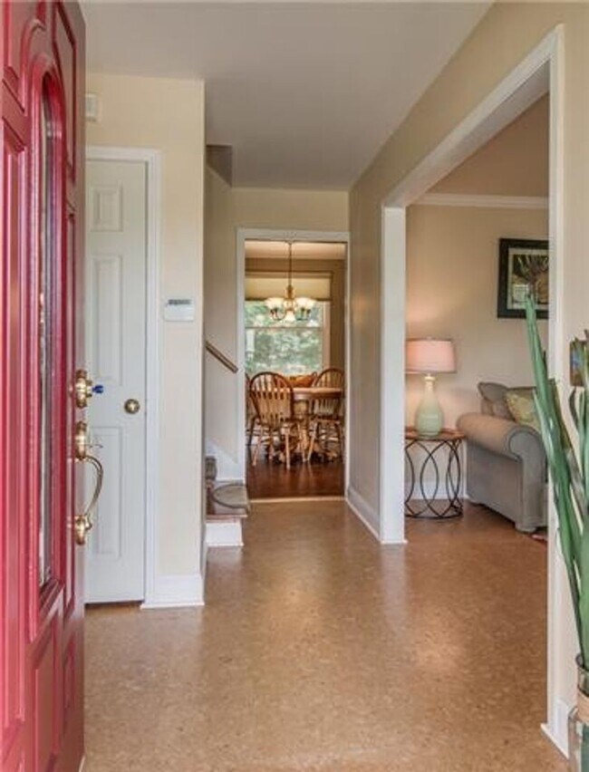 Photo - AVAILABLE NOW; 2-Bed/2.5-Bath in Crieve Hall House