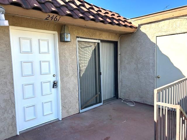 Foto principal - 2461 W Acacia Ave