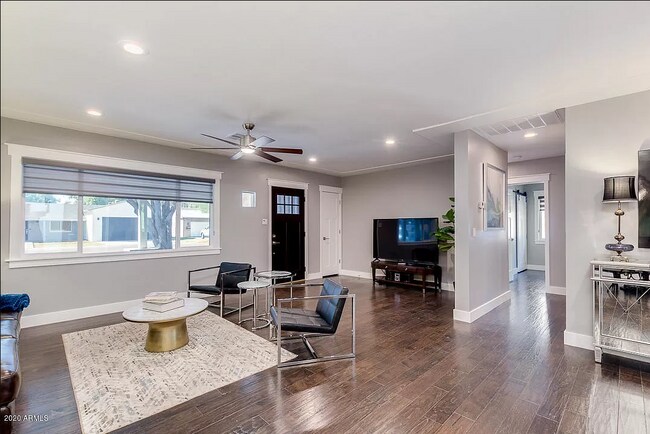 Photo - 2913 N 47th St House