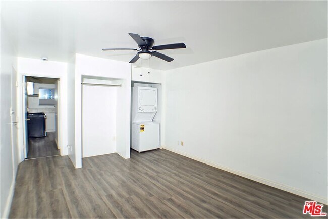 Foto del edificio - 1522 N Harvard Blvd