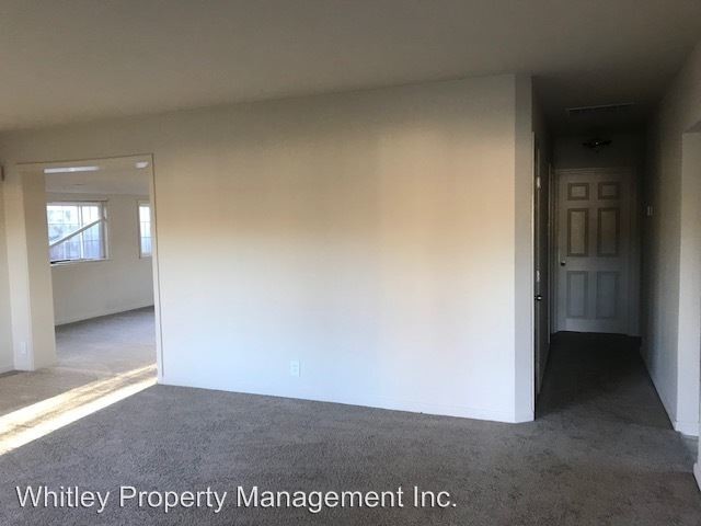 Building Photo - 120 E St