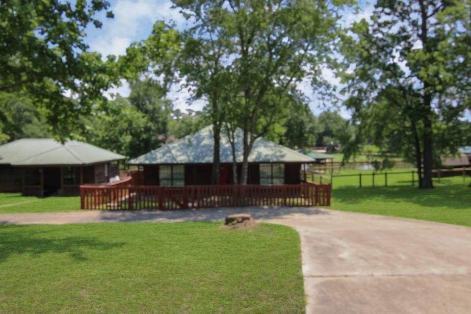 Foto principal - 42 Hunters Creek Dr
