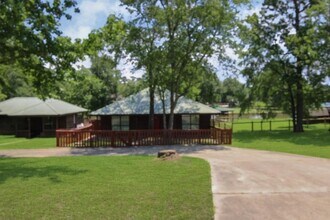 Building Photo - 42 Hunters Creek Dr