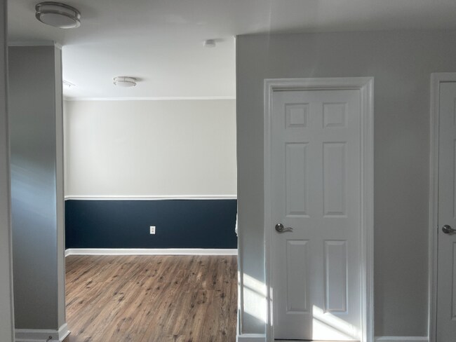 Foto del edificio - 7271 Sandy Creek Dr
