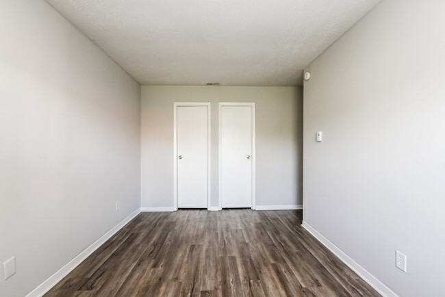 Building Photo - Wonderful 4 Bedroom Ranch Home