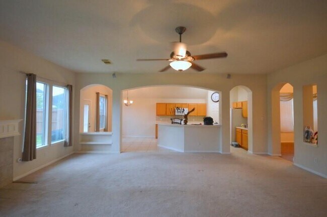 Building Photo - 8410 Major Blizzard Dr