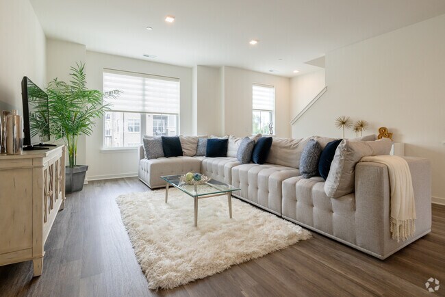 Modelo de casa adosada de 3 habitaciones y 2,5 baños - 1844 pies cuadrados - Enclave Crystal Lake Townhomes and Apartments