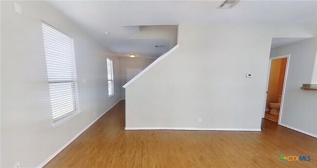 Foto del edificio - 280 Cordero Dr