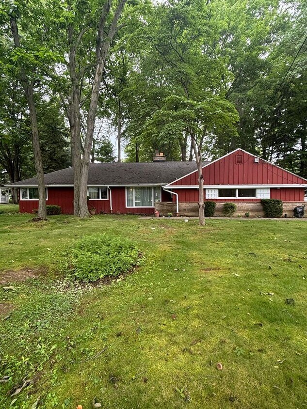 Foto principal - Charming 3 beds 2 baths in Mayfield!