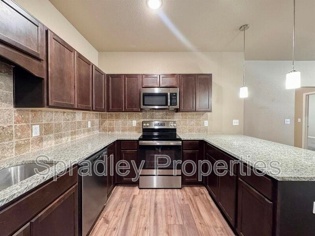 Building Photo - 1245 Jasmine Dr