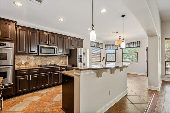Foto del edificio - 11609 Woodland Hills Trail