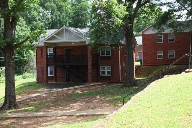 Building Photo - 319 Nichol St