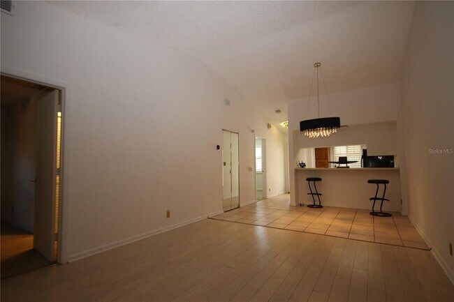 Foto del edificio - 2084 Sunset Grove Ln