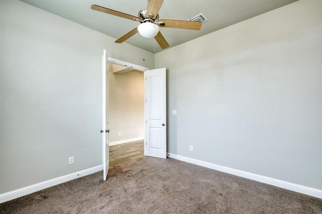 Building Photo - 6820 Catania Loop