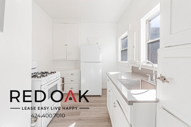 Foto del edificio - 527 W 15th St