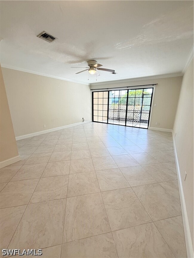 Building Photo - 26560 Southern Pines Dr