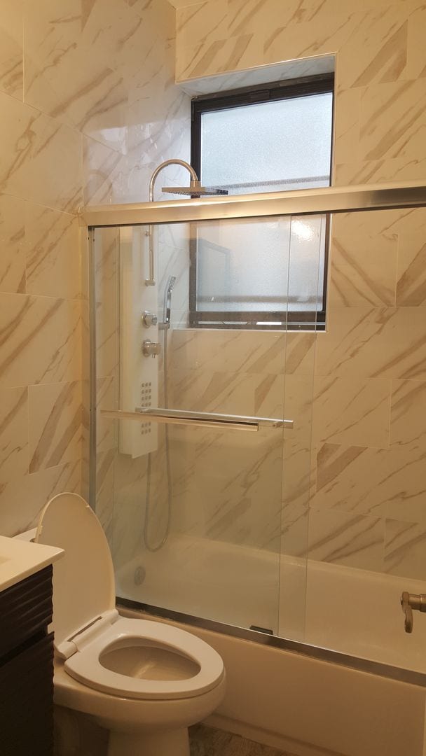 Building Photo - 124-14 Metropolitan Ave