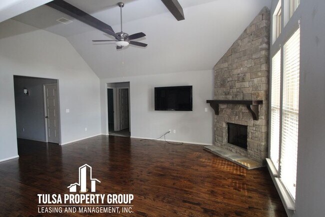 Foto del edificio - 18324 E. 50th St.  Tulsa OK 74134