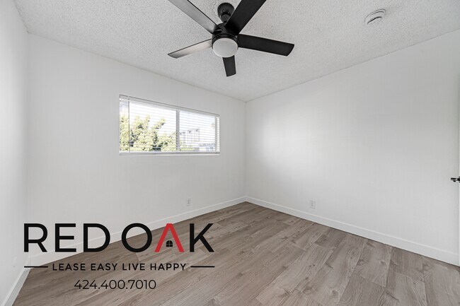 Foto del edificio - 5119 Fountain Ave