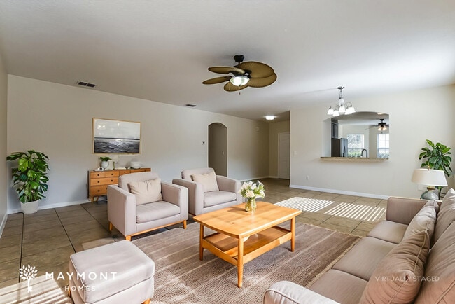 Building Photo - 12913 Regiment Dr