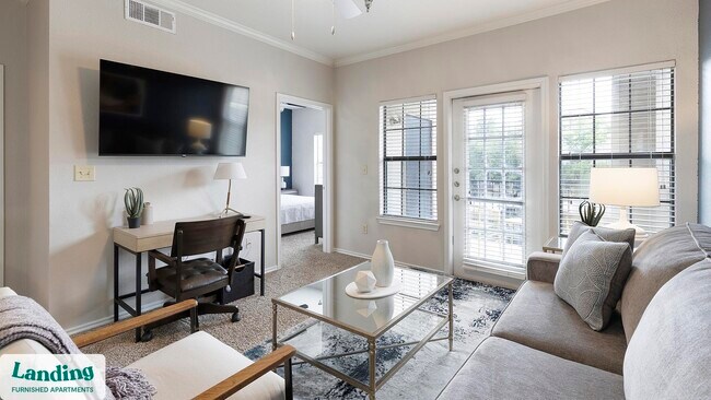 Foto del edificio - 165 Forestbrook Dr