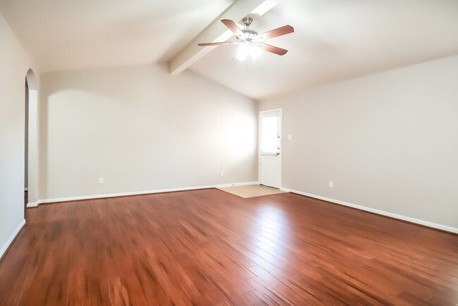 Building Photo - 12066 Quartersawn Ln