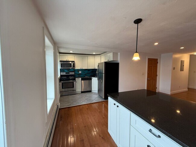 Foto del edificio - 349 Sum