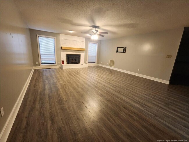 Foto del edificio - 2061 Wood Duck Dr