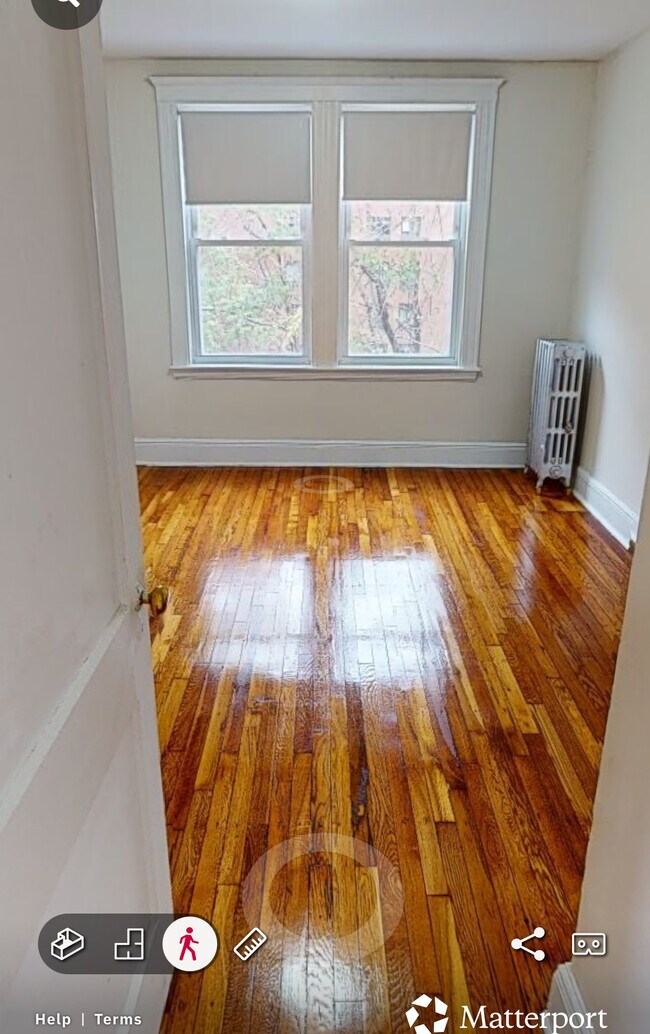 Foto del edificio - 1665 Commonwealth Ave