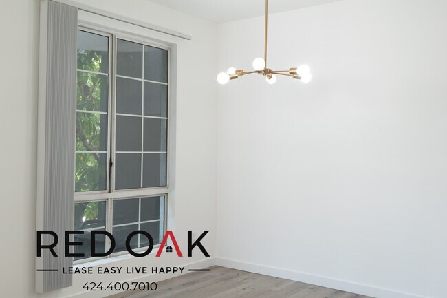 Foto del edificio - 4320 S Centinela Ave