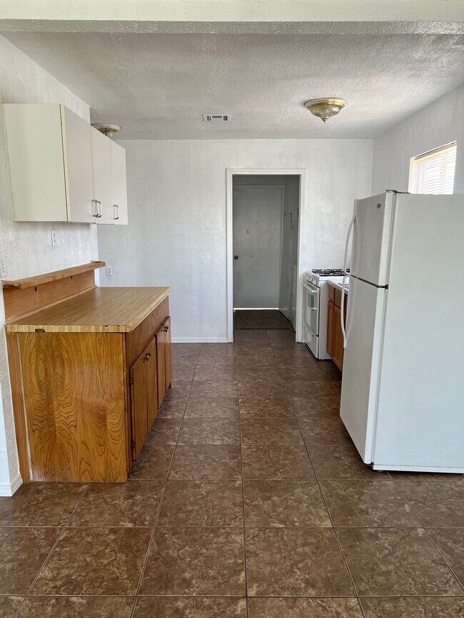 Foto del edificio - 2602 NW Commerce Cir