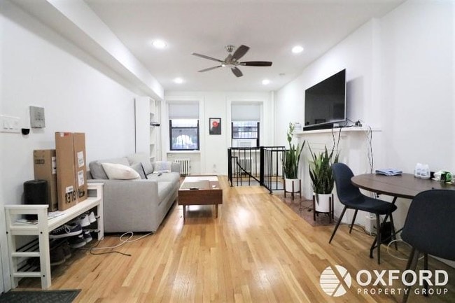 Building Photo - 32 West 69th Street