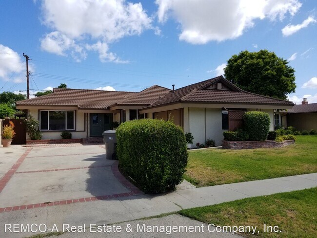 Building Photo - 3 br, 2 bath House - 1739 River Lane