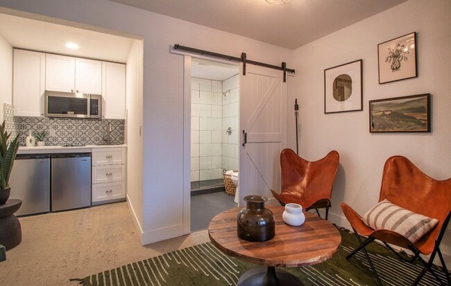 Foto del edificio - Newly Remodeled at The Jackson