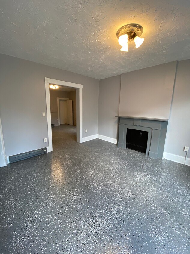 Foto principal - 86 Carson Ave