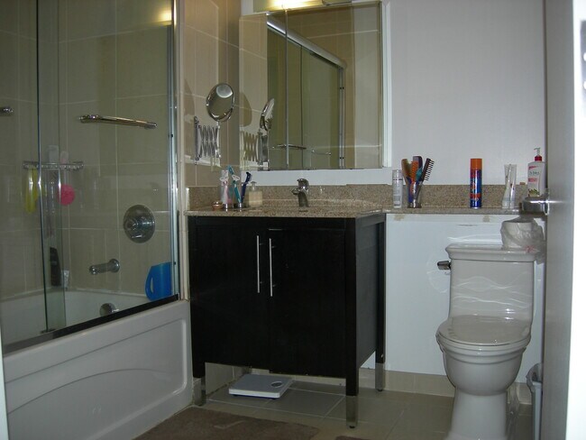 Foto del edificio - 20 Newport Pky