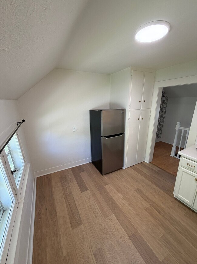 Foto del edificio - 315 N Maple St