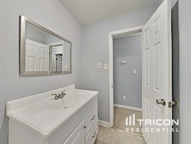 Foto del edificio - 4063 Cornell Blvd SW