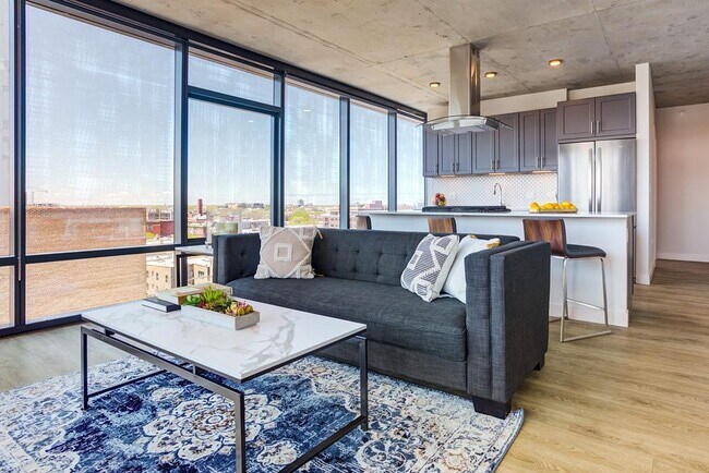 Foto del edificio - 452 W Belmont Ave