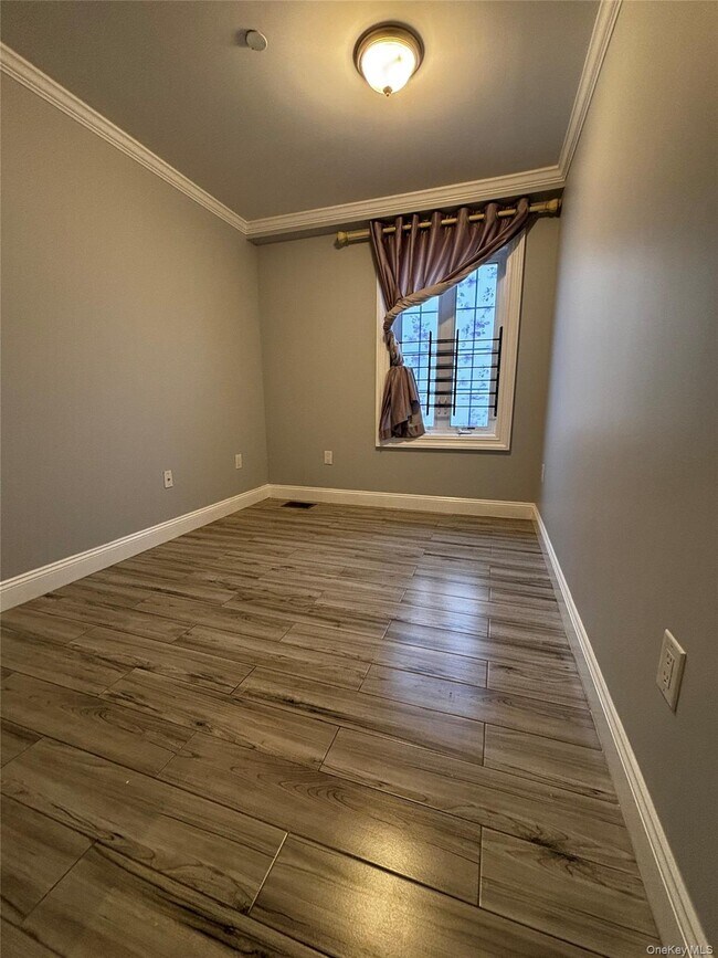 Foto del edificio - 119-47 Merrill St