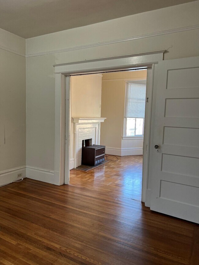 Foto del edificio - 1537 Taylor St